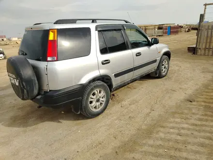 Honda CR-V 1996 года за 3 800 000 тг. в Актау – фото 3