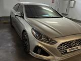 Hyundai Sonata 2017 года за 8 500 000 тг. в Астана – фото 2