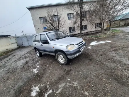 Chevrolet Niva 2007 года за 1 200 000 тг. в Шымкент – фото 2