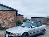 BMW 750 1998 годаүшін2 700 000 тг. в Караганда