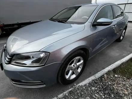 Volkswagen Passat 2011 года за 5 200 000 тг. в Костанай