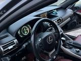 Lexus IS 250 2015 года за 11 000 000 тг. в Актау – фото 2