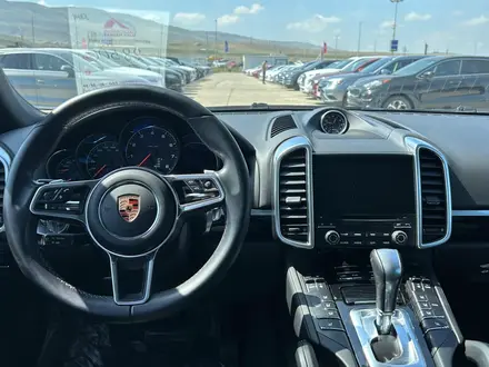Porsche Cayenne 2018 года за 13 700 000 тг. в Алматы – фото 15