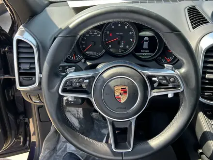 Porsche Cayenne 2018 года за 13 700 000 тг. в Алматы – фото 24