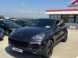 Porsche Cayenne 2018 года за 13 700 000 тг. в Алматы – фото 3