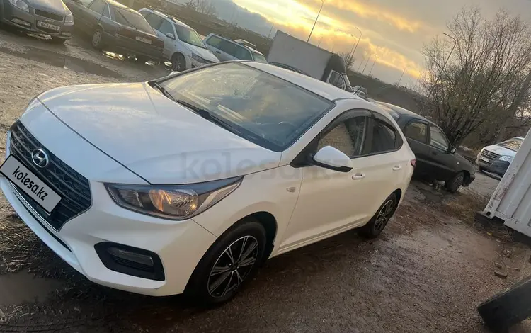 Hyundai Solaris 2018 года за 7 500 000 тг. в Астана