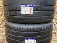 255/35R20 305/30R20 Michelin CUP2 R за 1 235 000 тг. в Астана