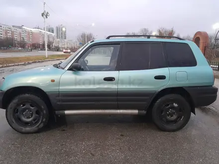 Toyota RAV4 1996 года за 2 900 000 тг. в Актобе – фото 2