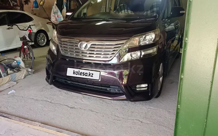Toyota Vellfire 2010 года за 5 800 000 тг. в Астана