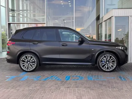 BMW X5 XDrive 40i 2025 года за 57 500 000 тг. в Алматы – фото 4