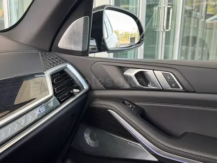 BMW X5 XDrive 40i 2025 года за 57 500 000 тг. в Алматы – фото 19