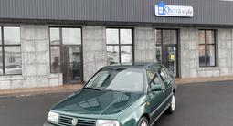 Volkswagen Vento 1995 годаүшін990 000 тг. в Караганда