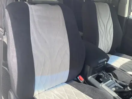 Перетяжка салона автомобиля, пошив индивидуальных чехлов, и тд. в Астана – фото 30