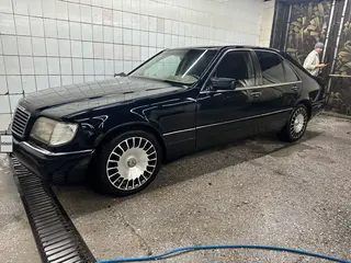 Mercedes-Benz S 320