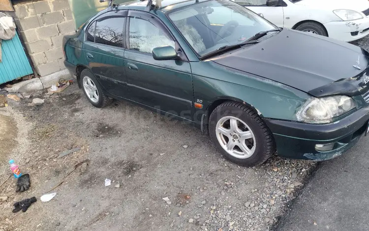 Toyota Avensis 1998 годаүшін2 500 000 тг. в Усть-Каменогорск