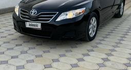 Toyota Camry 2010 года за 4 600 000 тг. в Уральск – фото 2