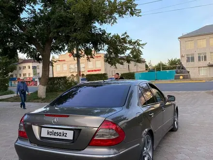 Mercedes-Benz E 350 2007 года за 5 500 000 тг. в Уральск – фото 9