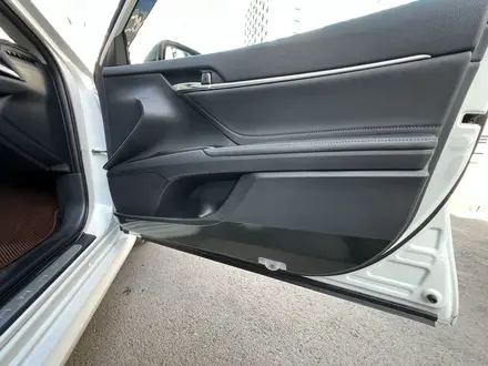 Toyota Camry 2021 года за 13 200 000 тг. в Кокшетау – фото 15