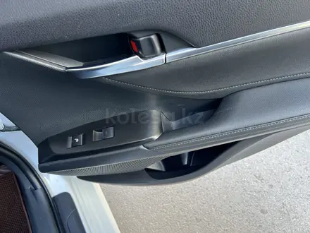 Toyota Camry 2021 года за 13 200 000 тг. в Кокшетау – фото 14