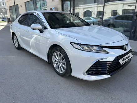 Toyota Camry 2021 года за 13 200 000 тг. в Кокшетау