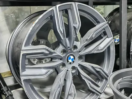 Новые диски BMW: R19 5х120 Разноширокие! за 355 000 тг. в Алматы