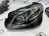 Фара передняя левая Multibeam Led Mercedes 213 за 300 000 тг. в Алматы