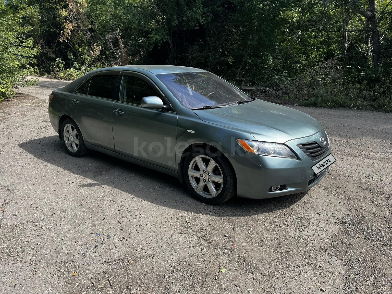 Toyota Camry 2007 г.