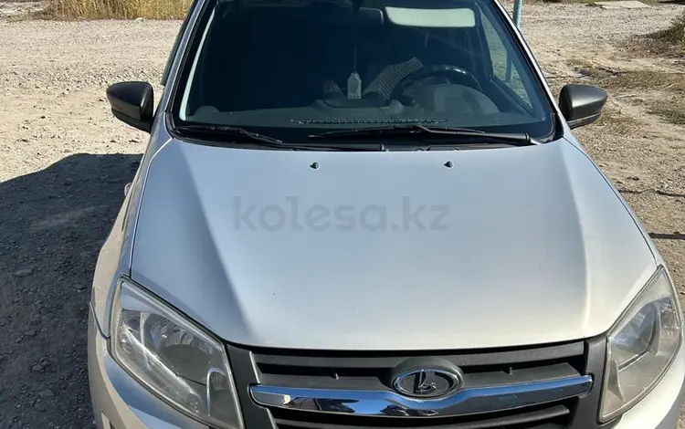 ВАЗ (Lada) Granta 2190 2018 годаүшін3 800 000 тг. в Семей