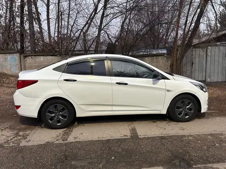 Hyundai Accent 2014 года за 4 700 000 тг. в Алматы – фото 2