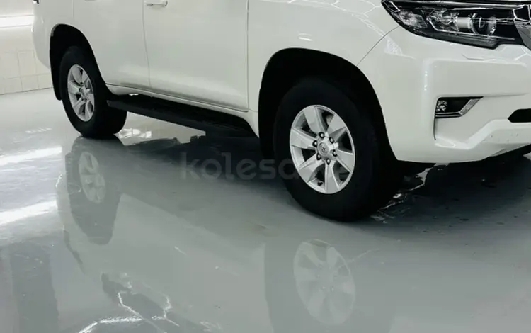 Toyota Land Cruiser Prado 2018 года за 24 000 000 тг. в Алматы