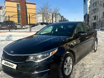 Kia Optima 2017 года за 7 100 000 тг. в Астана