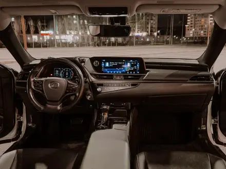 Lexus ES 250 2021 года за 23 000 000 тг. в Шымкент – фото 12