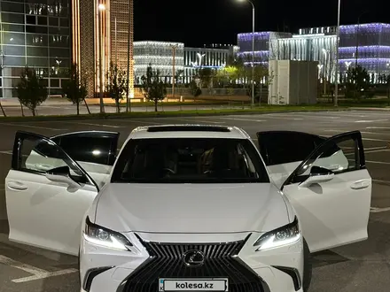 Lexus ES 250 2021 года за 23 000 000 тг. в Шымкент – фото 13