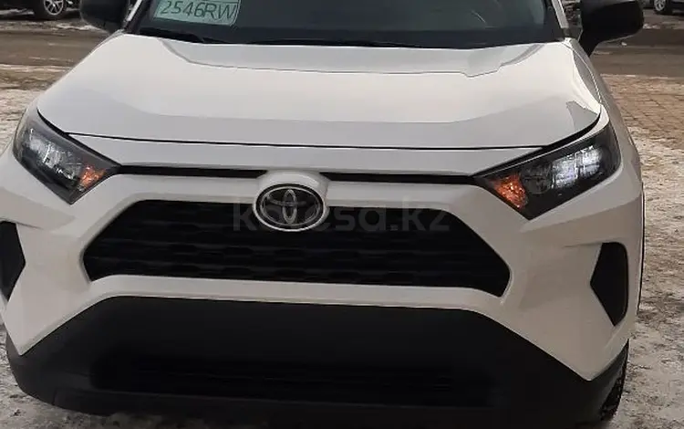 Toyota RAV4 2020 годаүшін13 000 000 тг. в Атырау