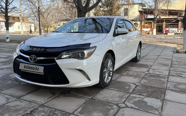 Toyota Camry 2016 года за 9 800 000 тг. в Шымкент