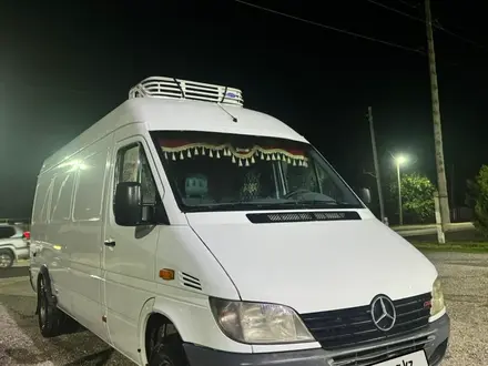 Mercedes-Benz Sprinter 2002 года за 9 500 000 тг. в Кордай – фото 8