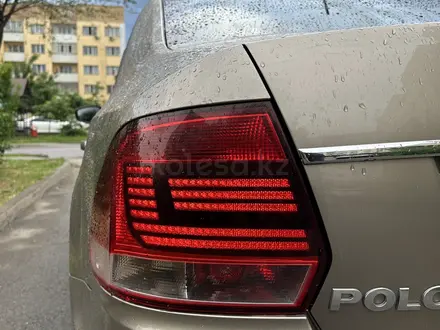 Volkswagen Polo 2015 года за 5 300 000 тг. в Алматы – фото 16