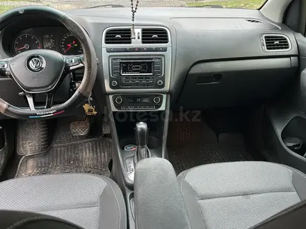 Volkswagen Polo 2015 года за 5 300 000 тг. в Алматы – фото 21