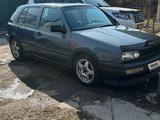 Volkswagen Golf 1993 года за 1 750 000 тг. в Алматы