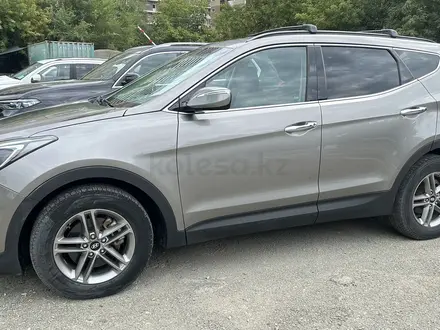 Hyundai Santa Fe 2016 года за 10 500 000 тг. в Астана – фото 4