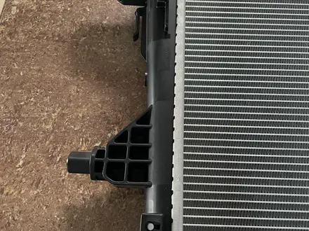 Радиатор охлаждения На Хюндай Элантру 2021 — 2023 гг за 60 000 тг. в Астана – фото 4