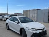 Toyota Camry 2024 года за 21 500 000 тг. в Актобе – фото 2