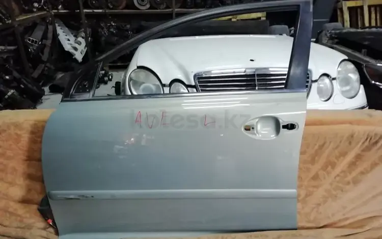 Двери передние на Тойоту Avensis 25 кузов за 59 000 тг. в Алматы