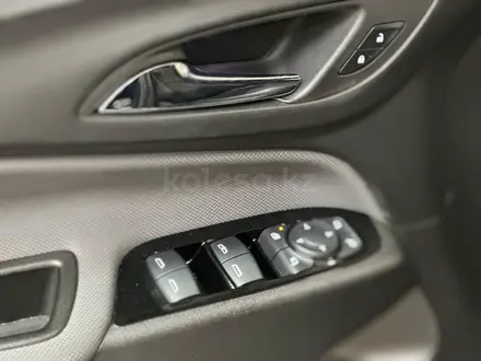 Chevrolet Equinox 2021 года за 11 990 000 тг. в Алматы – фото 18