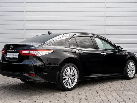 Toyota Camry 2019 года за 14 500 000 тг. в Астана – фото 6