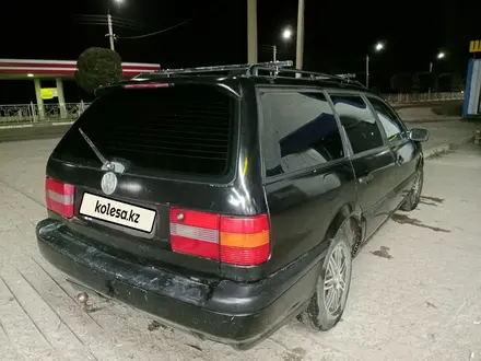 Volkswagen Passat 1994 года за 1 650 000 тг. в Уральск – фото 5