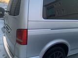 Volkswagen Caravelle 2015 годаfor15 000 000 тг. в Кокшетау – фото 4