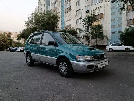 Mitsubishi Space Runner 1994 года за 1 600 000 тг. в Алматы