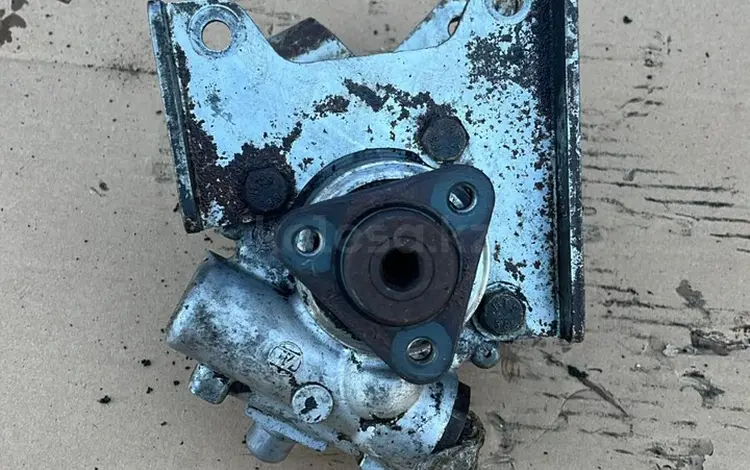 Насос ГУР BMW E38 за 1 700 тг. в Астана
