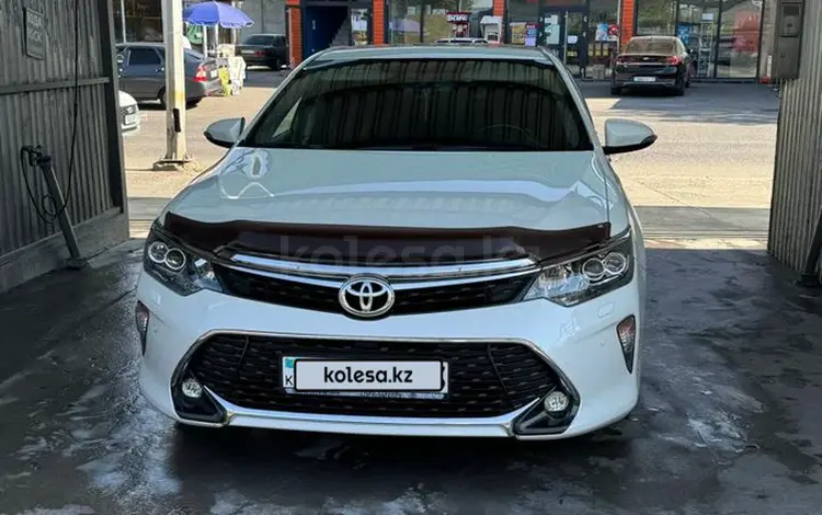 Toyota Camry 2017 года за 14 500 000 тг. в Шымкент